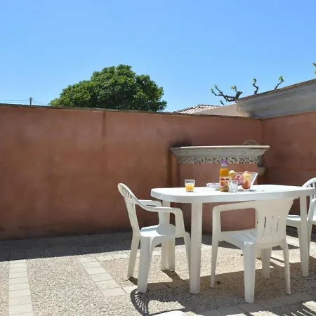 : 2 Pers Refait A Neuf Avec Clim, Jardin Et Parking - Fr-1-226-299 * Sainte-Maxime
